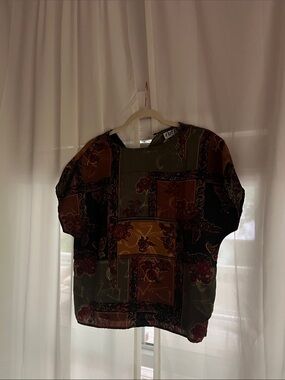 Patterned Short-Sleeve Boxy Top — Olive, Rust, Black